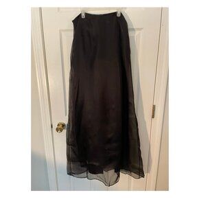 Lafayette 148 New York 100% silk maxi skirt